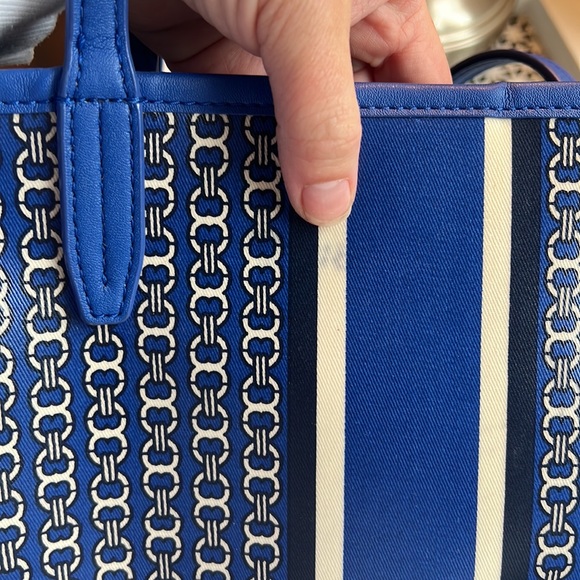 EUC Tory Burch chain link handbag! - Picture 3 of 4